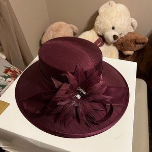 Homecoming suit with hat -size 6